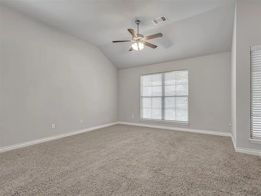 3304 Eaglerock Lane, Norman, OK 73069 - #2