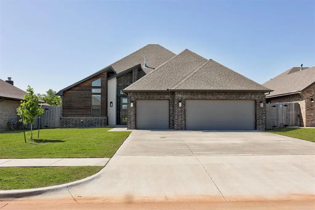 1812 W Zachary Way, Mustang, OK 73064 - #1