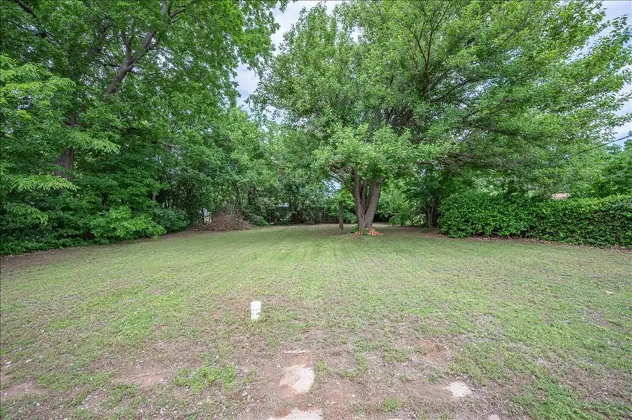 213 E Atkinson Drive, Oklahoma City, OK 73110 - #3