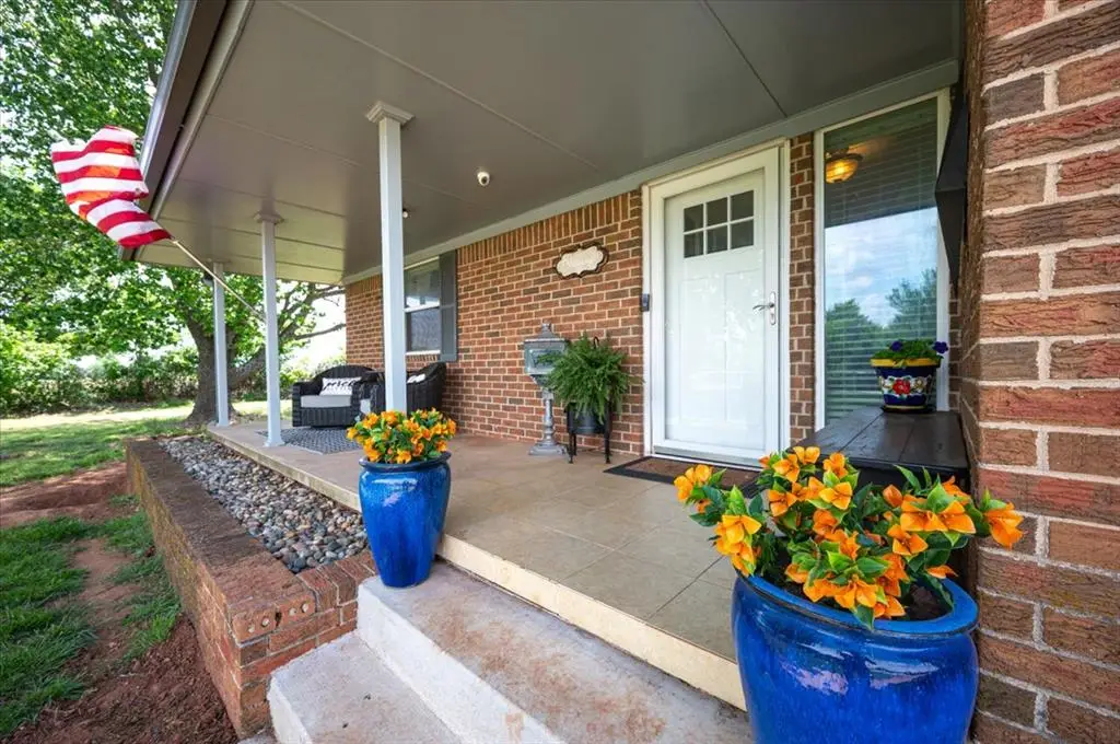 2004 W Highway 130, Newcastle, OK 73065 - #1