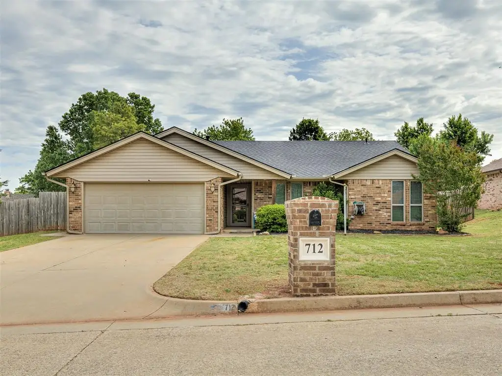 712 N Edgewood Terrace, Mustang, OK 73064 - #1