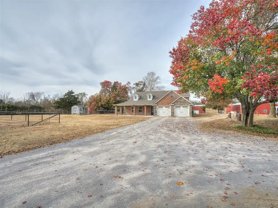 3570 S Ladd Avenue, Goldsby, OK 73093 - #2