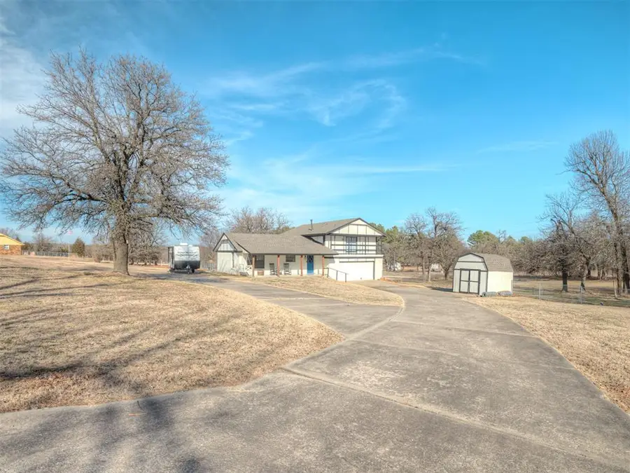 6100 Lillian Lane, Newalla, OK 74857 - #3