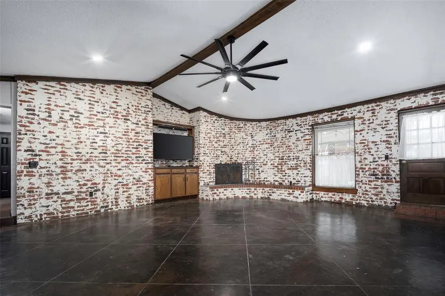 108 W Parkland Drive, Yukon, OK 73099 - #3