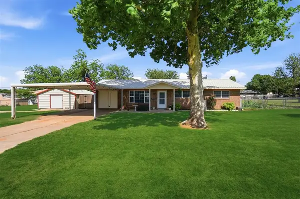 1420 B Street, Snyder, OK 73566