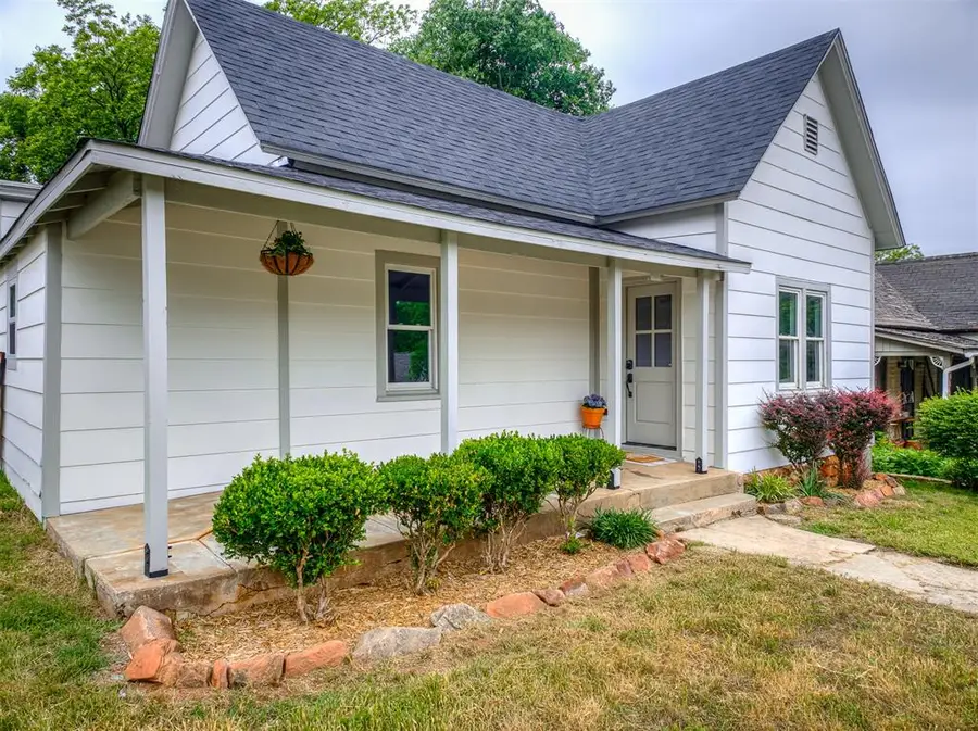 509 N Division Street, Guthrie, OK 73044 - #2