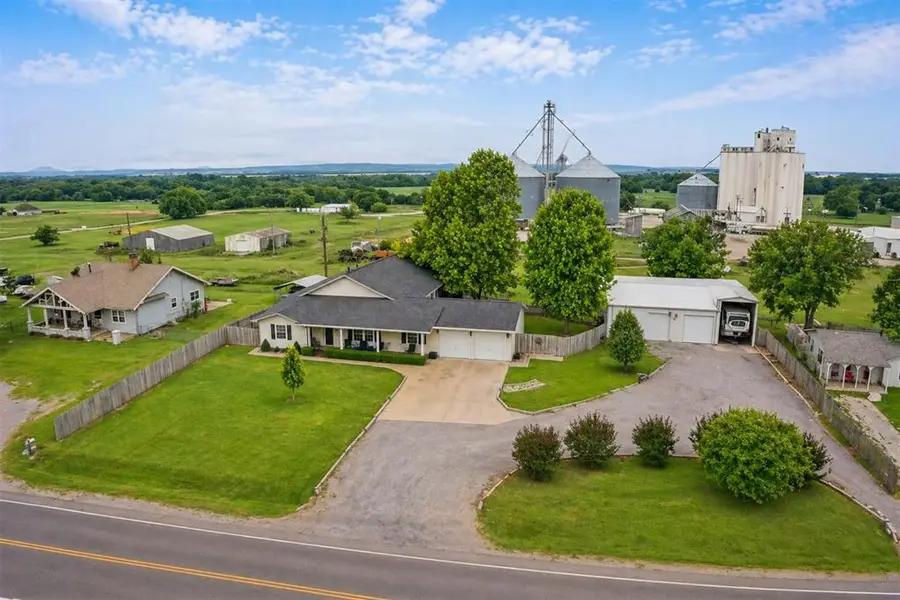 401 S Coblake Street, Apache, OK 73006 - #2
