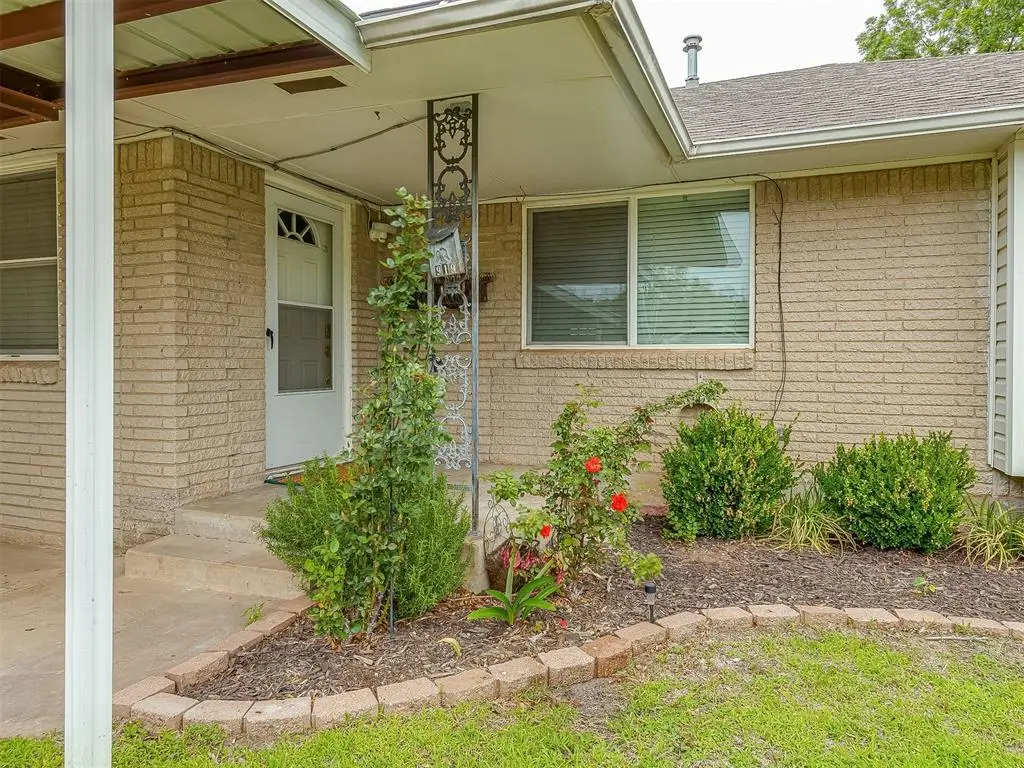 919 SW 3rd Street, Moore, OK 73160 - #1