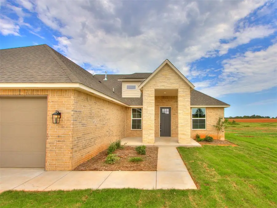 9100 Avington Way, Guthrie, OK 73044 - #2