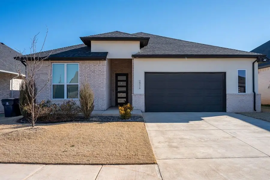 15116 Jasper Court, Edmond, OK 73013 - #2