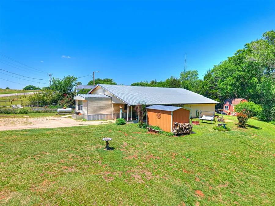 9201 E Slaughterville Road, Lexington, OK 73051 - #2