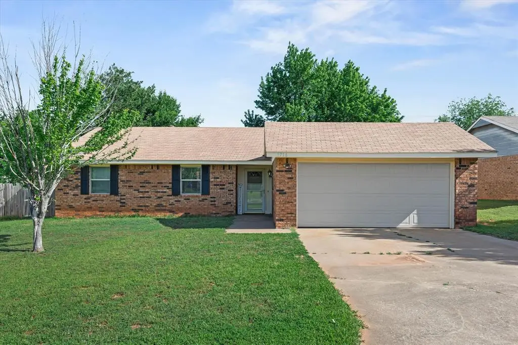 1716 E Shady Creek Drive, Guthrie, OK 73044 - #1