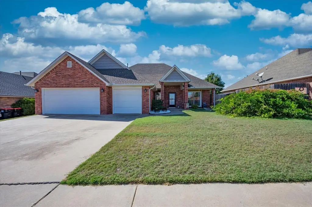 3833 Dove Avenue, Harrah, OK 73045 - #1