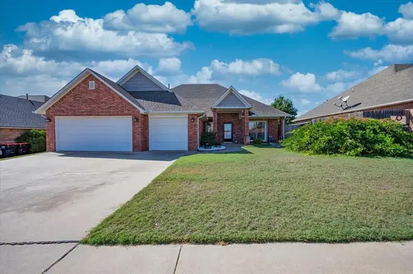 3833 Dove Avenue, Harrah, OK 73045