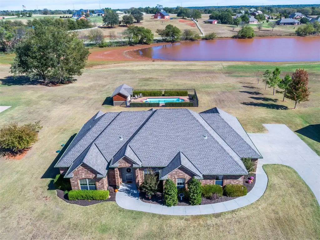 2521 Shoreline Drive, Norman, OK 73026 - #1