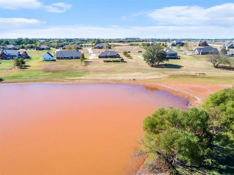 2521 Shoreline Drive, Norman, OK 73026 - #2