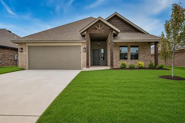 1106 Azalea Farms Road, Noble, OK 73068