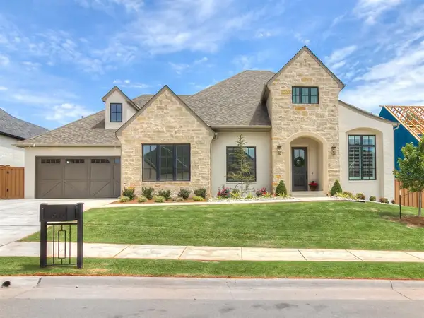 2916 Flycatcher Lane, Edmond, OK 73012
