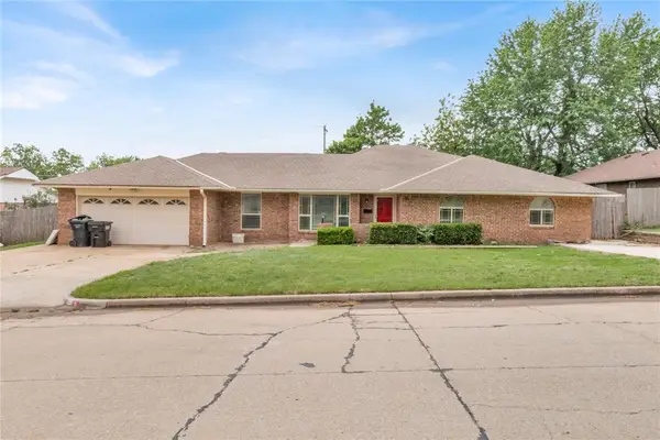 406 Garland Street, Moore, OK 73160