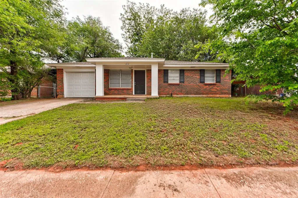 1212 Mcdonald Drive, Midwest City, OK 73130 - #1