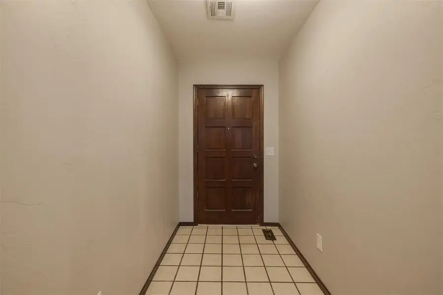 7400 Walnut Creek Drive, Oklahoma City, OK 73142 - #3
