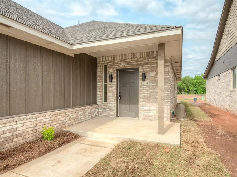 1817 Long Cove Avenue, Yukon, OK 73099 - #3