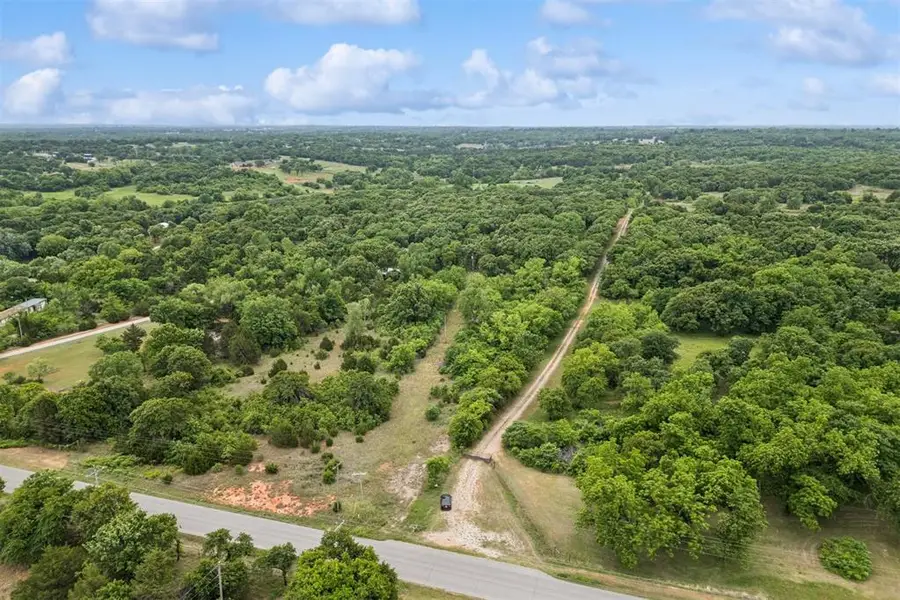 11402 E Post Oak Road, Noble, OK 73068 - #3