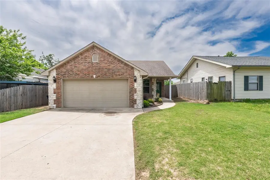 419 W Midland Street, Shawnee, OK 74804 - #2