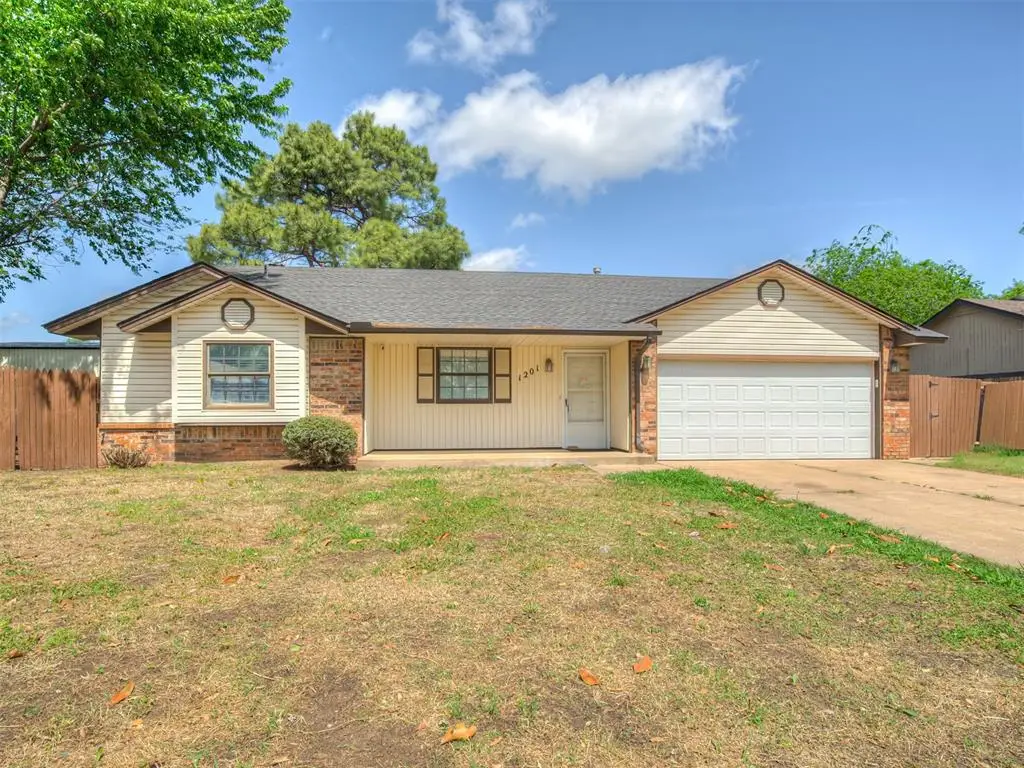 1201 NE 6th Street, Moore, OK 73160 - #1