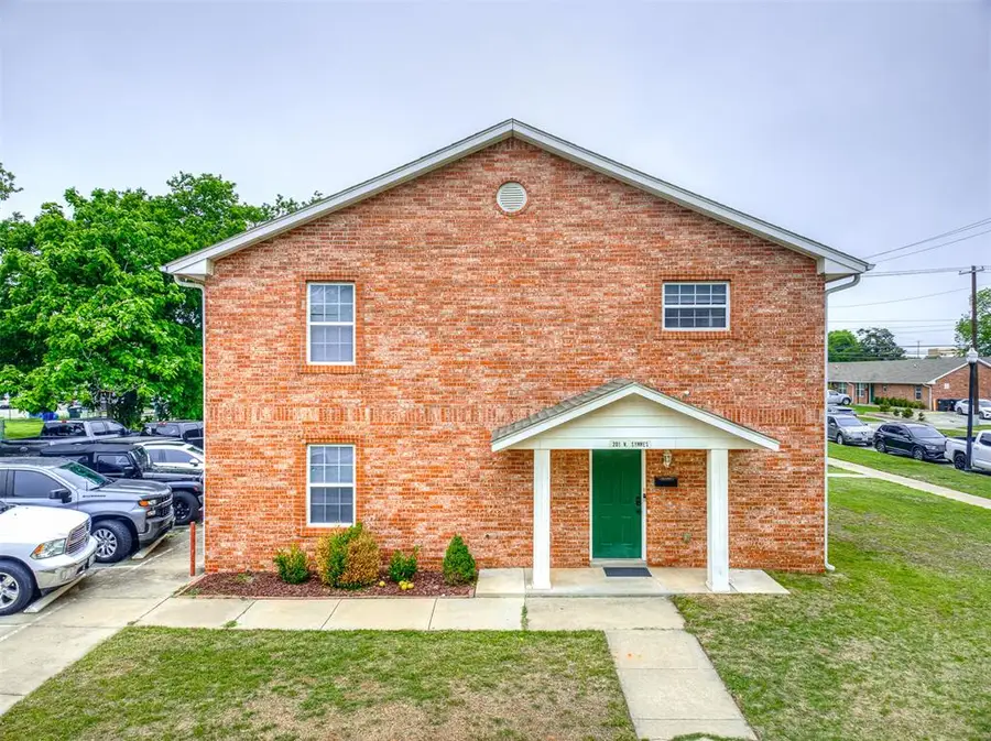 324 S Sante Fe Avenue, Norman, OK 73069 - #2