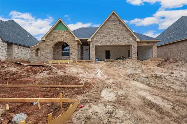 12801 Cobblestone Curve Road, Oklahoma City, OK 73142