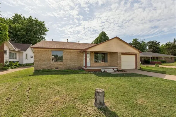 417 S Grand Street, Crescent, OK 73028
