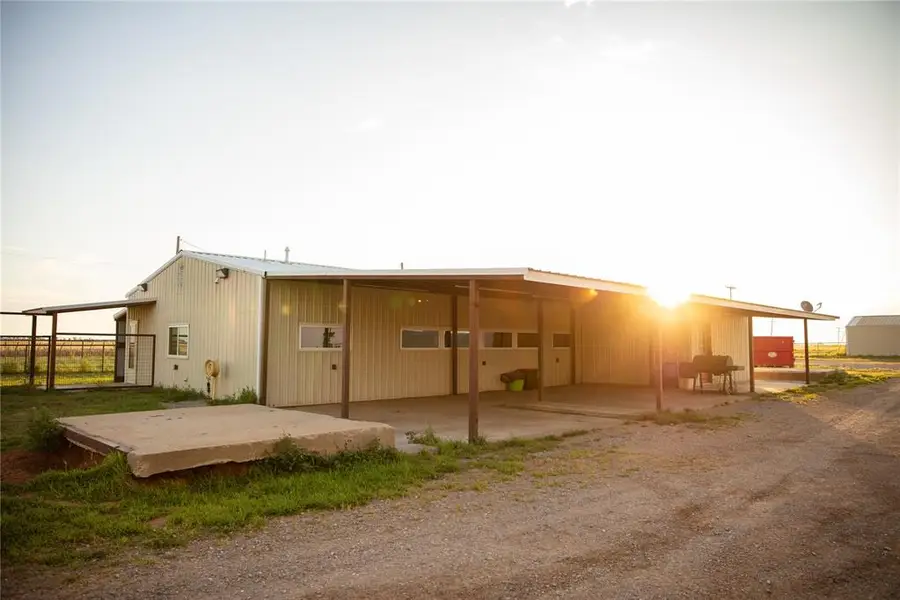 31665 E County Road 1350, Willow, OK 73673 - #3