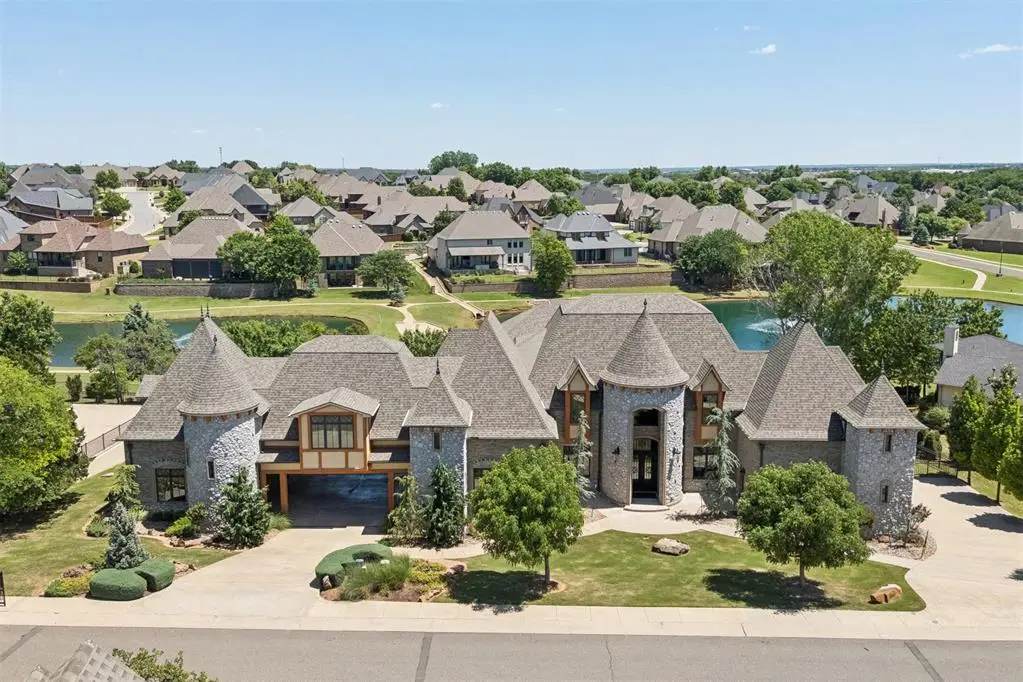 4616 Lake Front Drive, Edmond, OK 73034 - #1