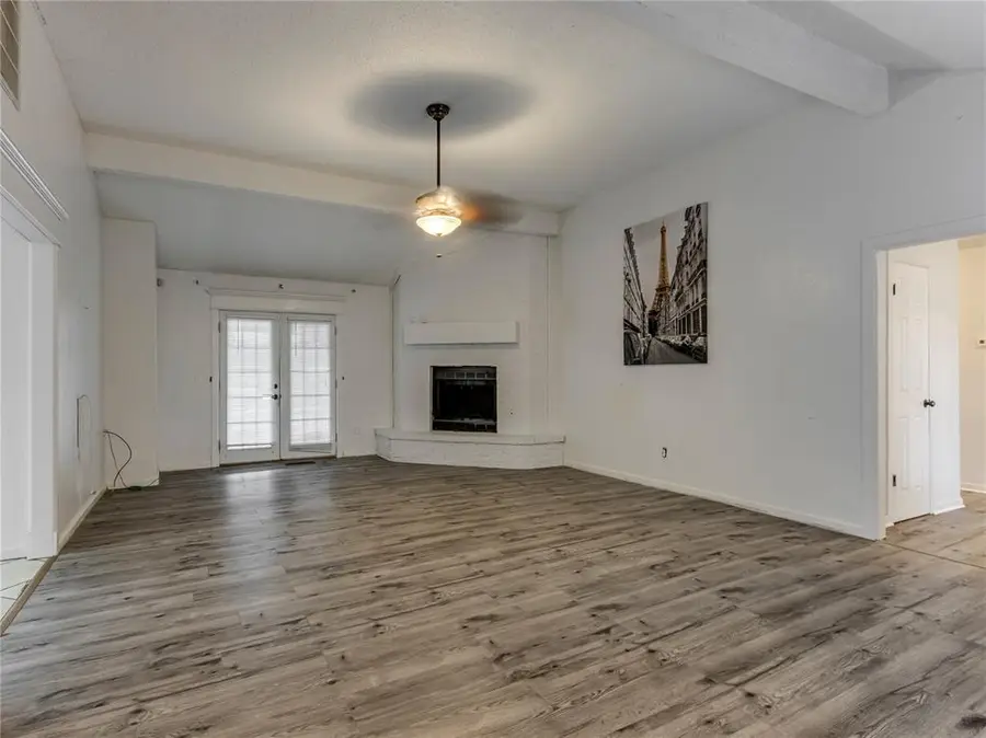 8001 NW 113th Street, Oklahoma City, OK 73162 - #3
