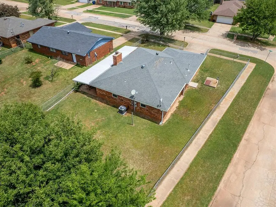 421 Milky Way, Guthrie, OK 73044 - #3
