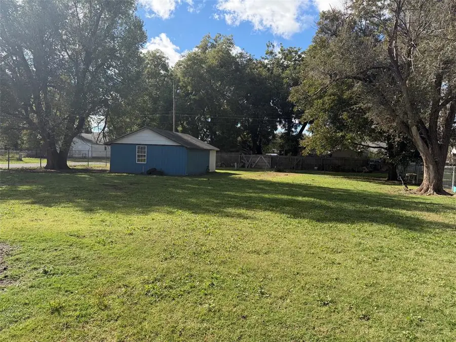 2502 N Adams Street, Enid, OK 73701 - #3