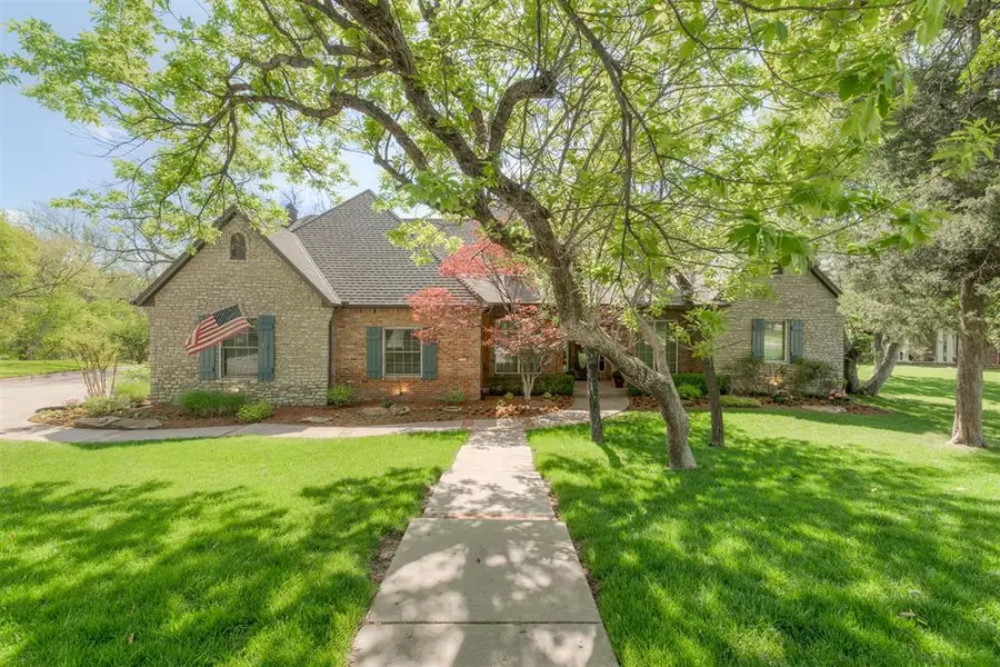 3812 Creek Bank Drive, Edmond, OK 73003 - #2