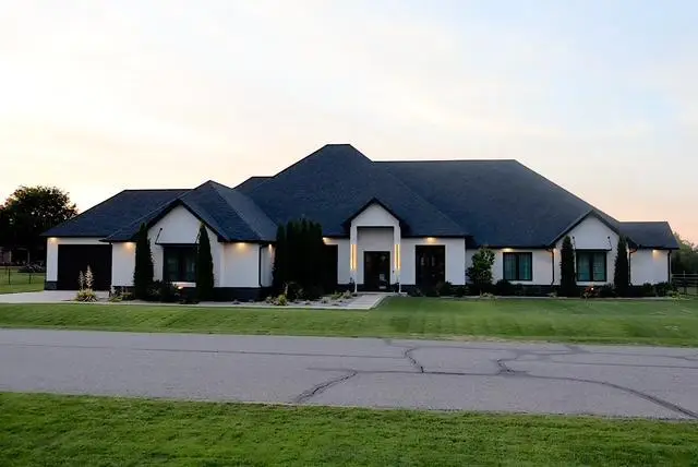 8225 SW 109th Terrace, Oklahoma City, OK 73173 - #2