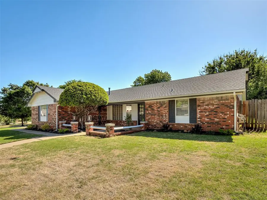 9216 Sutton Place, Oklahoma City, OK 73132 - #2