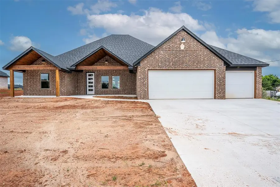 1111 Bridgeview Lane, Tuttle, OK 73089 - #2