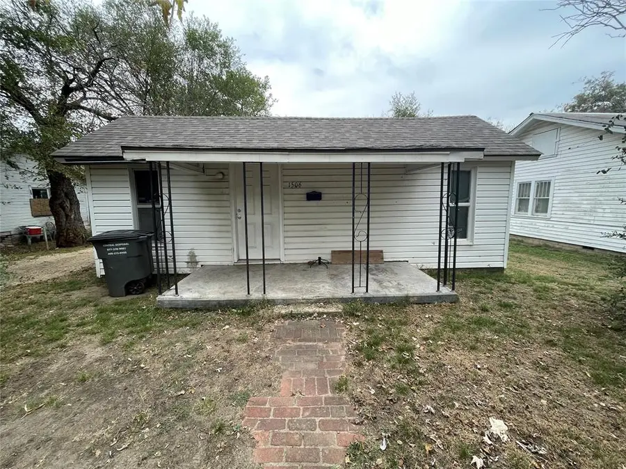 1506 S Mekusukey Avenue, Wewoka, OK 74884 - #3