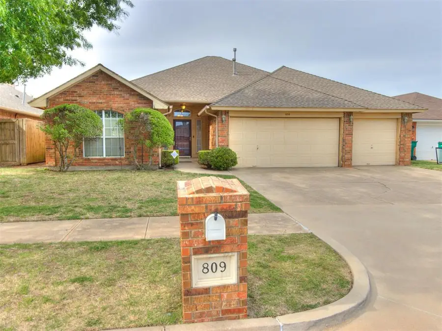 809 SW 154th Street, Oklahoma City, OK 73170 - #2