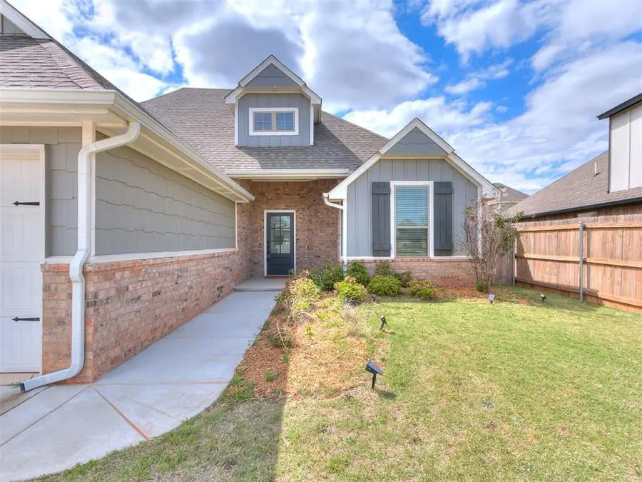 16013 Dahlia Road, Edmond, OK 73013 - #2