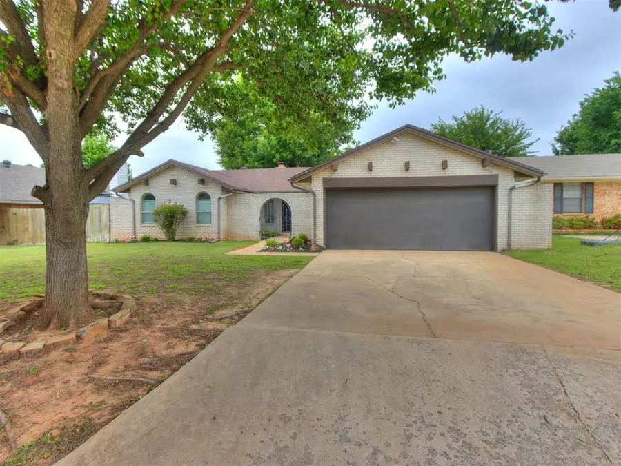 509 Harding Place, Edmond, OK 73013 - #2