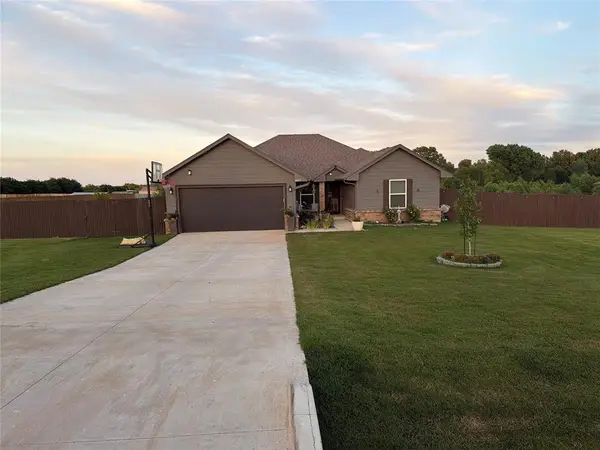 1017 Heritage Hills Drive, Tuttle, OK 73089