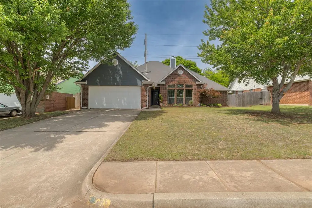 19 N Rockypoint Drive, Edmond, OK 73003 - #1
