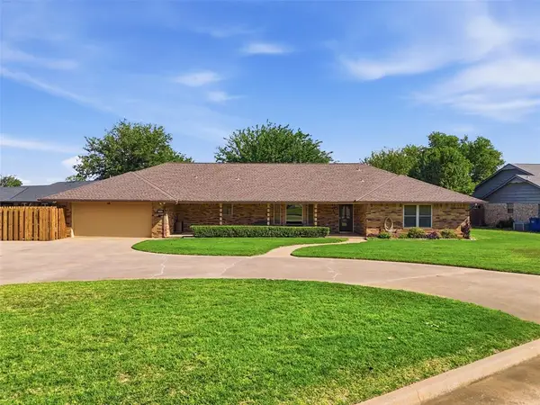 916 W Fay Avenue, Kingfisher, OK 73750