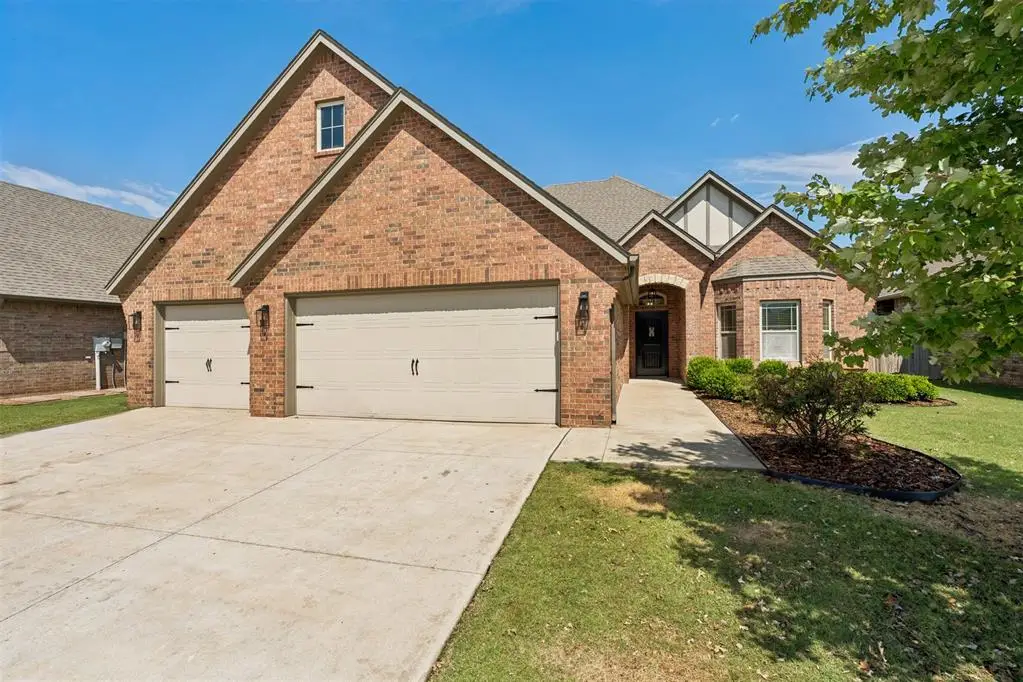 5613 St James Place, Oklahoma City, OK 73179 - #1
