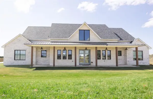 15517 S County Road 206, Blair, OK 73526